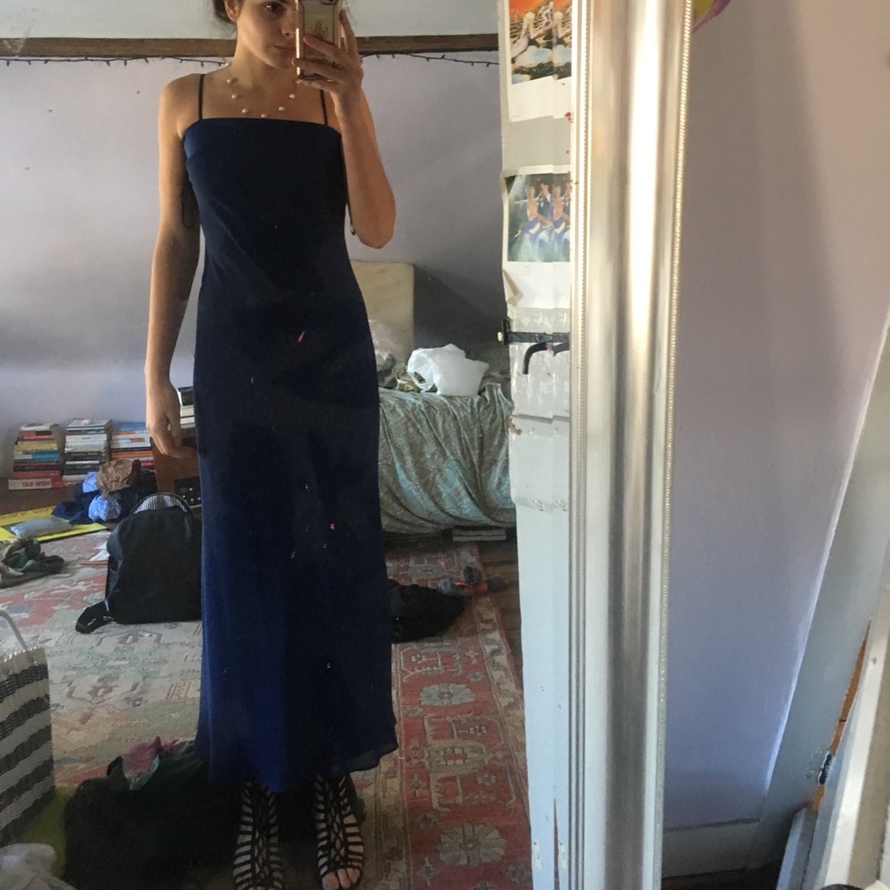Prom dress navy blue and a silk navy blue on top
